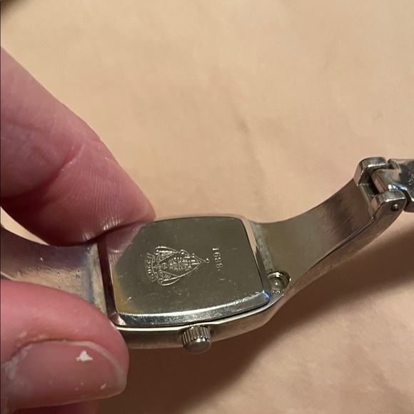 Gucci Women\'s Silver Quartz Watch main image 5